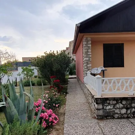 Mediterranean House 50m From The Sea