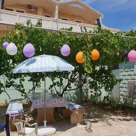 Mediterranean House 50m From The Sea Nin